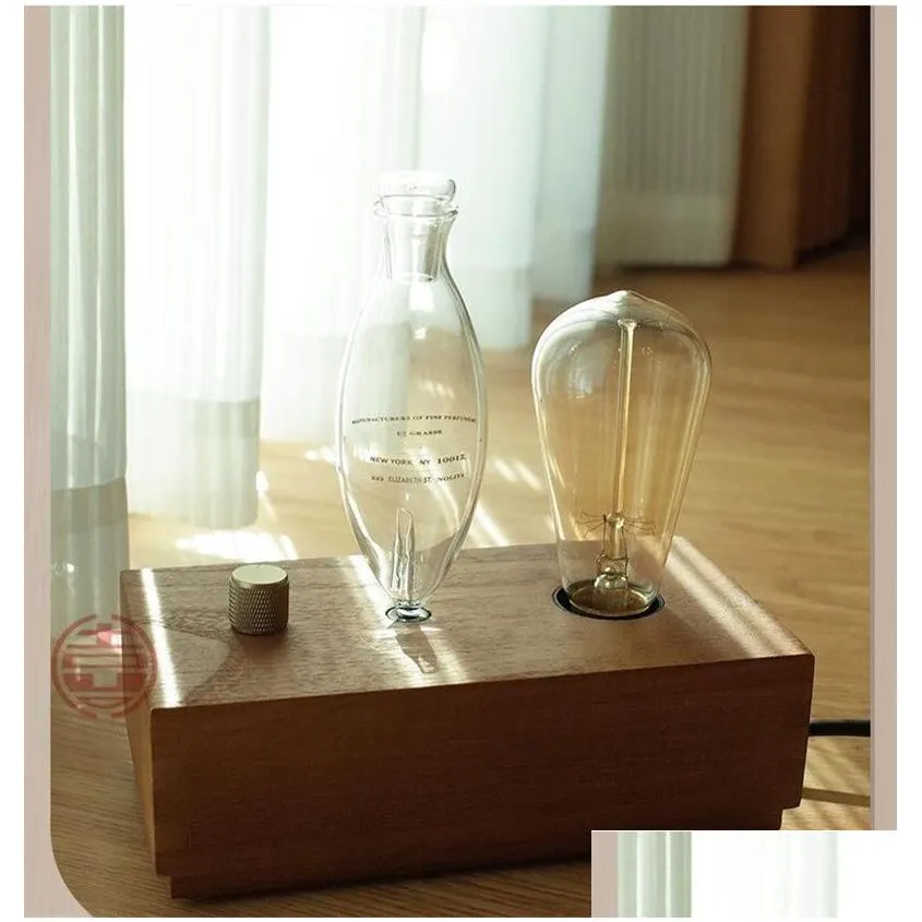 USB Aromatherapy Diffuser Air Humidifier With Light Bulb Electric Aroma Diffuser Mist Wood Oil Diffuser For Office Home with 30ml Santal 26 Essential