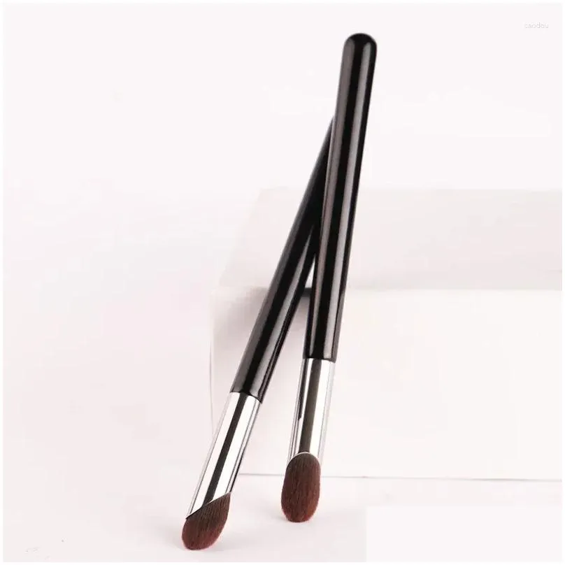 Makeup Brushes Finger Concealer Precision Soft Smudge Brush Cover Acne Dark Circles Multi-Function Detail Tool