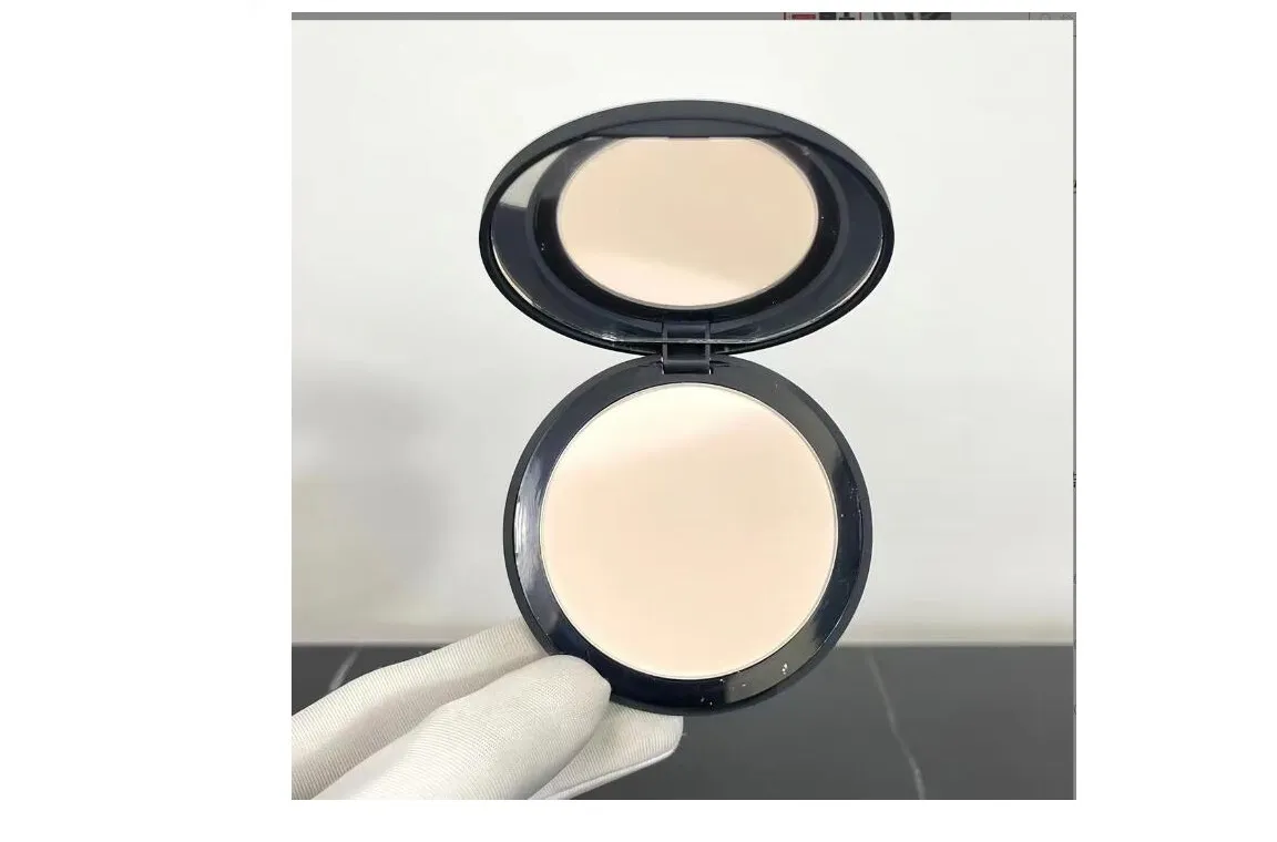 tinted powder fluffy powder soft focus non-stak matte oil control long-lasting setting and dermabrasion