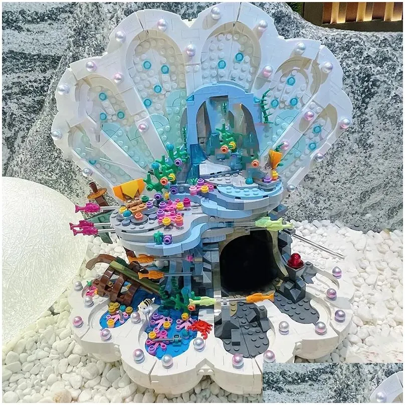 Blocks Creative Expert Block The Little Mermaid Royal Clamshell Model 1808Pcs Building Blocks Brick Toys Kids Gift Set Compatible With Dhuf5