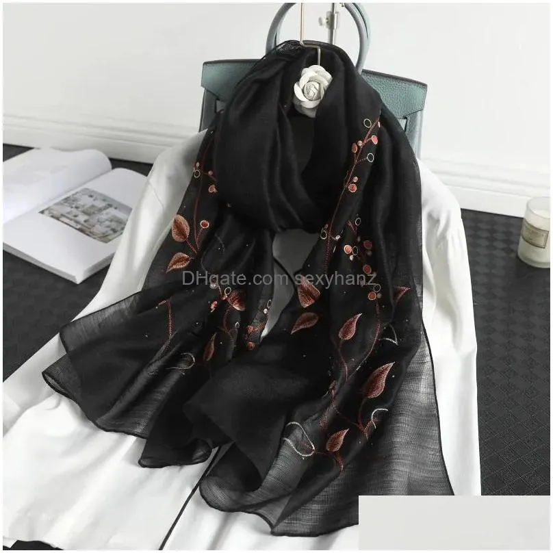 Scarves 2023 Solid Silk Women Scarf Winter Warm Wool Shawls Lady Wraps Bufanda Floral Pashmina Embroidery Foard Wholesale Drop Deliv Dhv0R