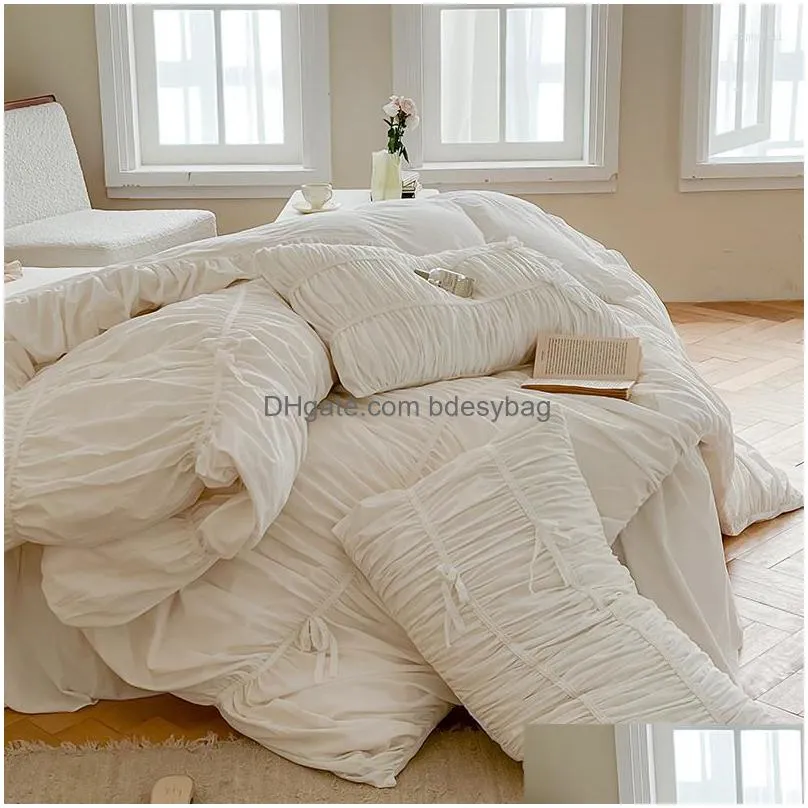 Bedding Sets Bedding Sets Pure White Pleated 40S Cotton Set Soft Lovely Pillowcases Bed Skirt Duvet Er 4Pcs With Bowknot1.5/1.8/2.0M S Dhcaz
