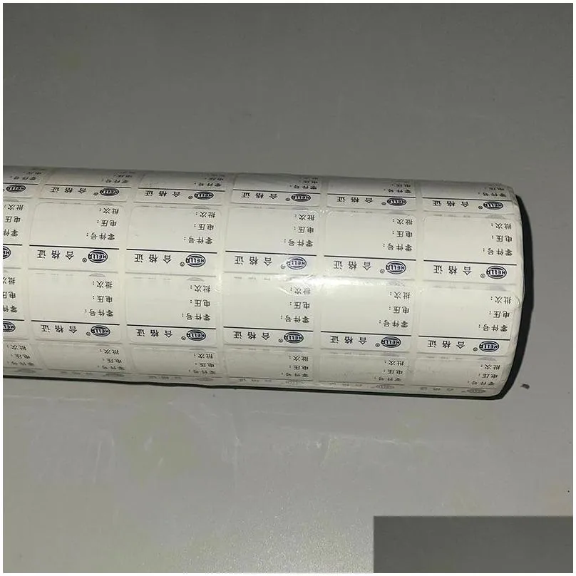 The manufacturer supplies car stickers with self-adhesive labels and stickers