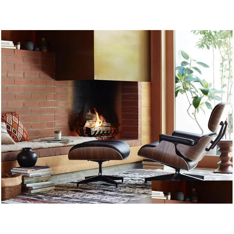 Charles eames lounge chair and ottoman217K0123456785746416