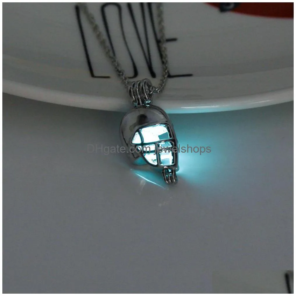 Pendant Necklaces Glow In The Dark American Football Helmet Necklaces For Women Luminous Beads Locket Pendant Chains Fashion Sports Je Dhua5