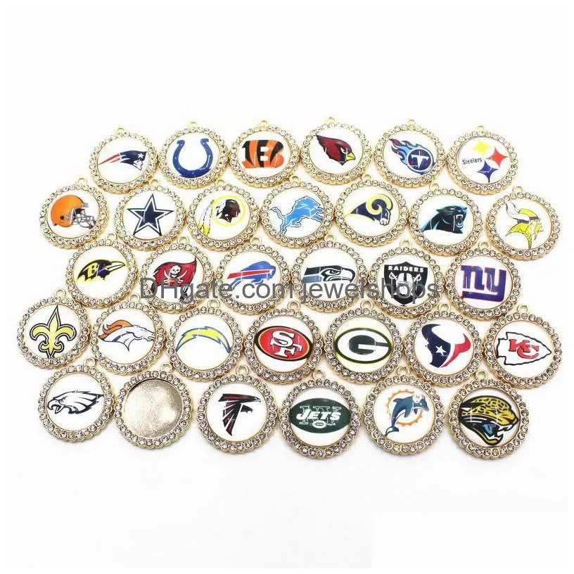 Charms Whole 32Pcs Mix 32 Football Team Sport Charms Dangle Hanging Diy Bracelet Necklace Jewelry Accessory America Charms2608 Drop De Dhqsj