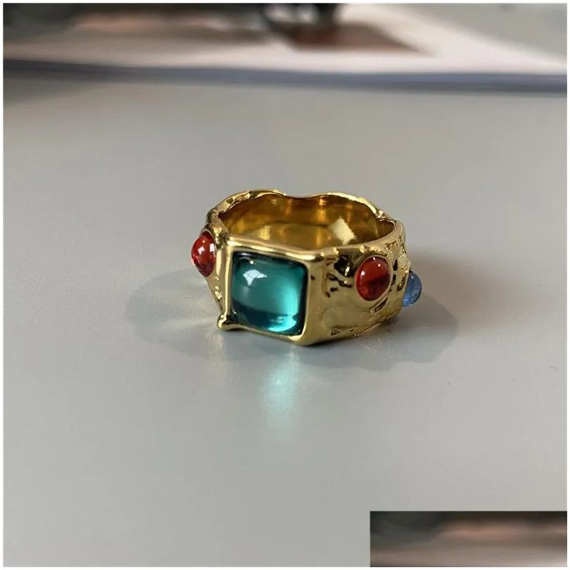 Band Rings Niche Mondo Retro Gemstone Inlaid Ring Light Luxury High Court Style Gold Index Finger Ins Fashion All-Match Jewelry Gift Dhsqz