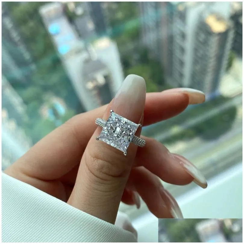 Band Rings Luxury Designer Diamond Ring For Woman Wed 925 Sterling Sier 8A Cubic Zirconia Iced Out Round Sqaure Engagement Wedding Et Dhspx