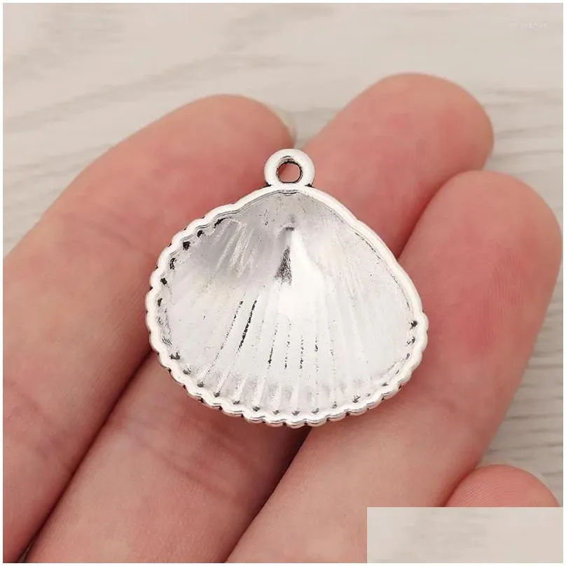Charms 10 X Tibetan Sier Shell Seashell Cockle Clam Pendants For Diy Necklace Jewelry Making Findings Accessories 28X28Mm Drop Delive Dhb6Y