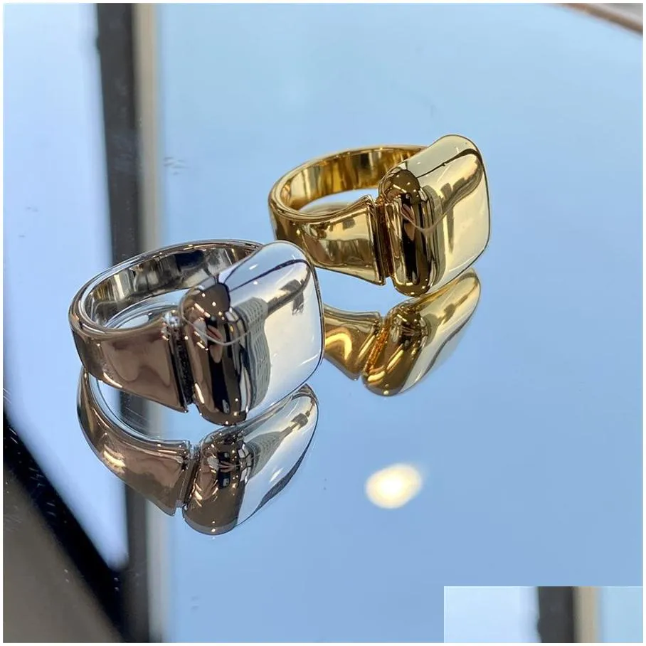 Band Rings Glossy Square Ring Fashion Gold-Plated Personality Light Luxury Temperament Metal Cold Style Simple Men And Women Jewelry Dh3Um