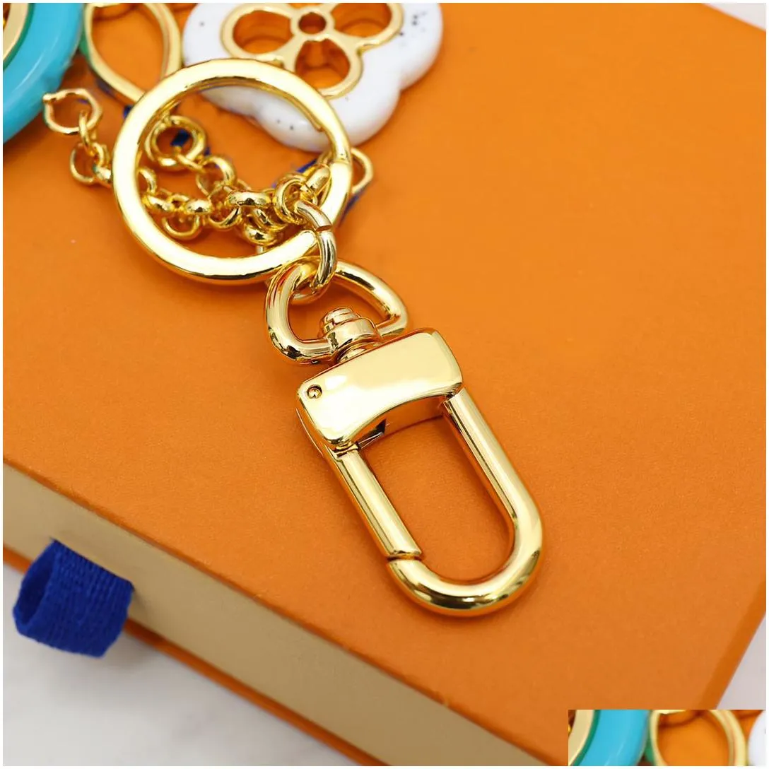 Key Rings Stylish Keychain Luxury Designer Keys Pendant Gold Ring Key Buckle Classic Letter Wholesale High Quality Keychains Bag Orna Dhkmj