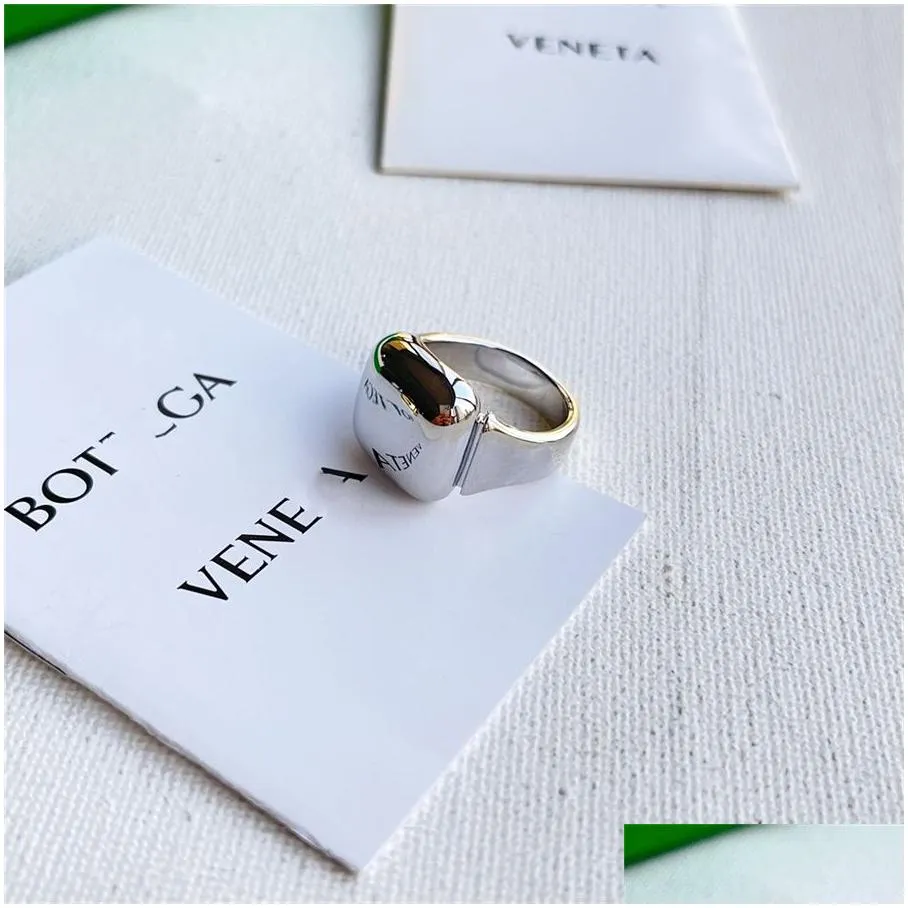 Band Rings Glossy Square Ring Fashion Gold-Plated Personality Light Luxury Temperament Metal Cold Style Simple Men And Women Jewelry Dh3Um