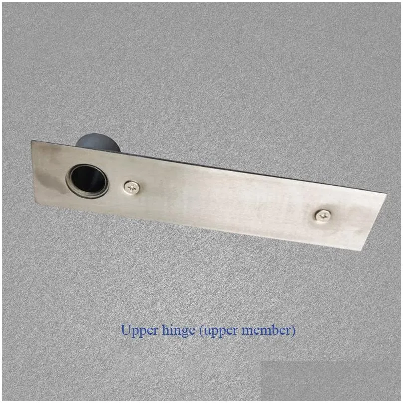 Central hanging type reset door shaft automatic return hinge is applicable to glass doors with small opening force