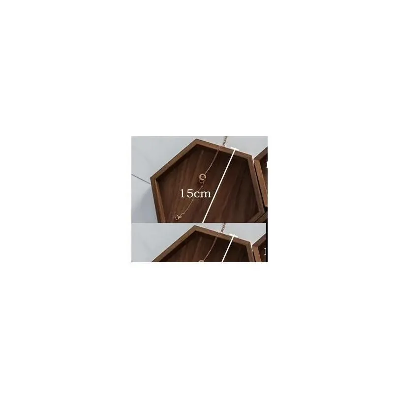 Jewelry Pouches, Bags Jewelry Pouches Fashion Black Walnut Wood Display Tray Box Solid Holder Drop Delivery Packing Jewelry Jewelry Pa Dhoit