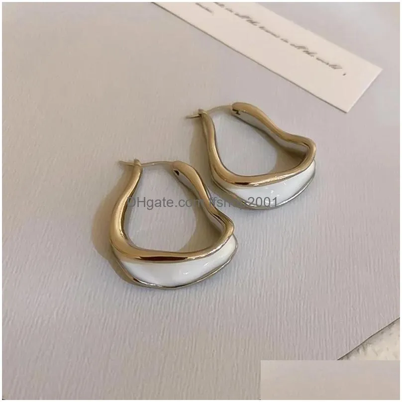 hoop huggie hangzhi 2022 french vintage geometric irregular drip oil twist metal earrings fashion party jewelry gift for women lady