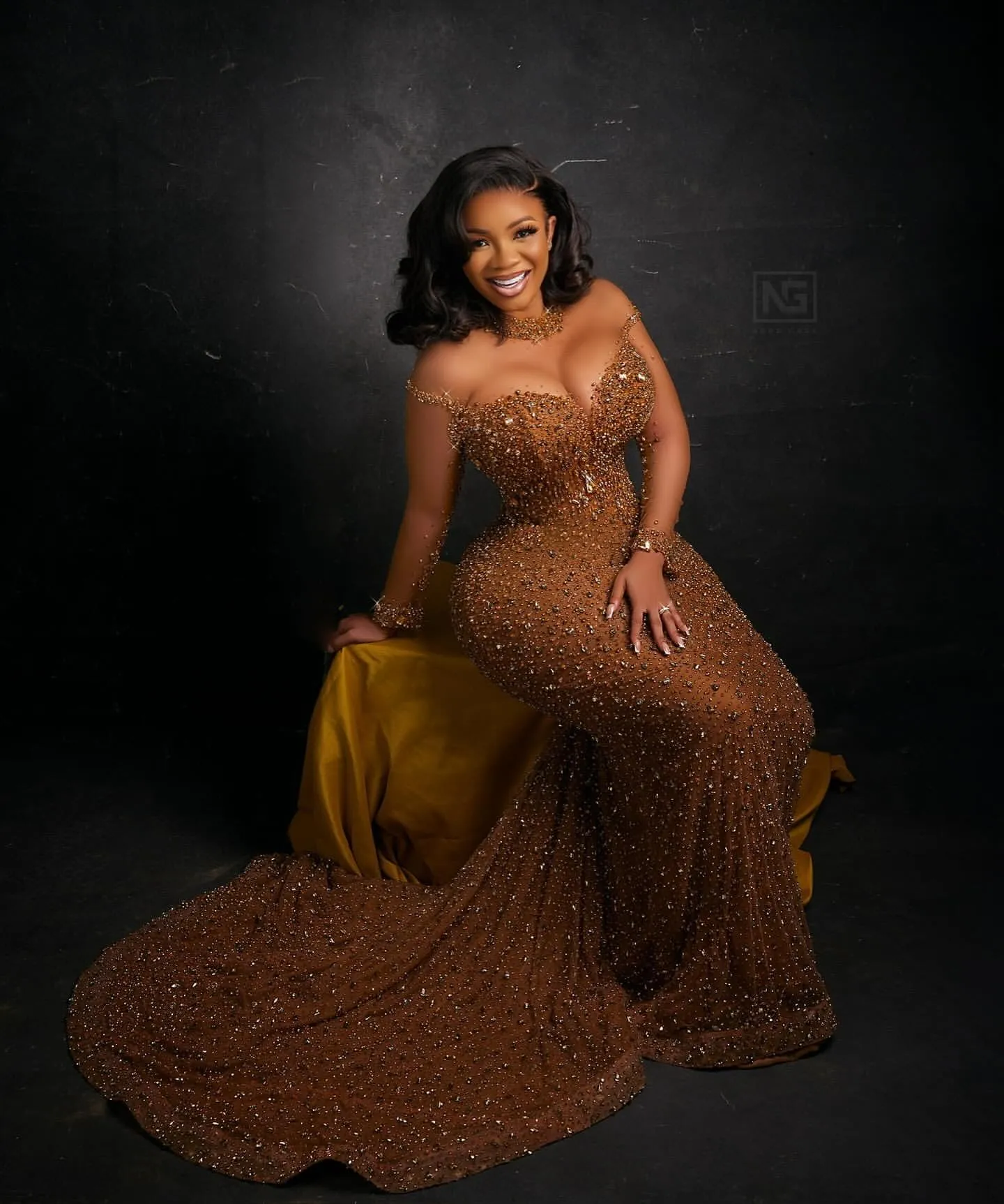 2024 Aso Ebi Mermaid Gold Prom Dress Beaded Crystals Luxurious Evening Formal Party Second Reception Birthday Engagement Gowns Dresses Robe De Soiree ZJ381