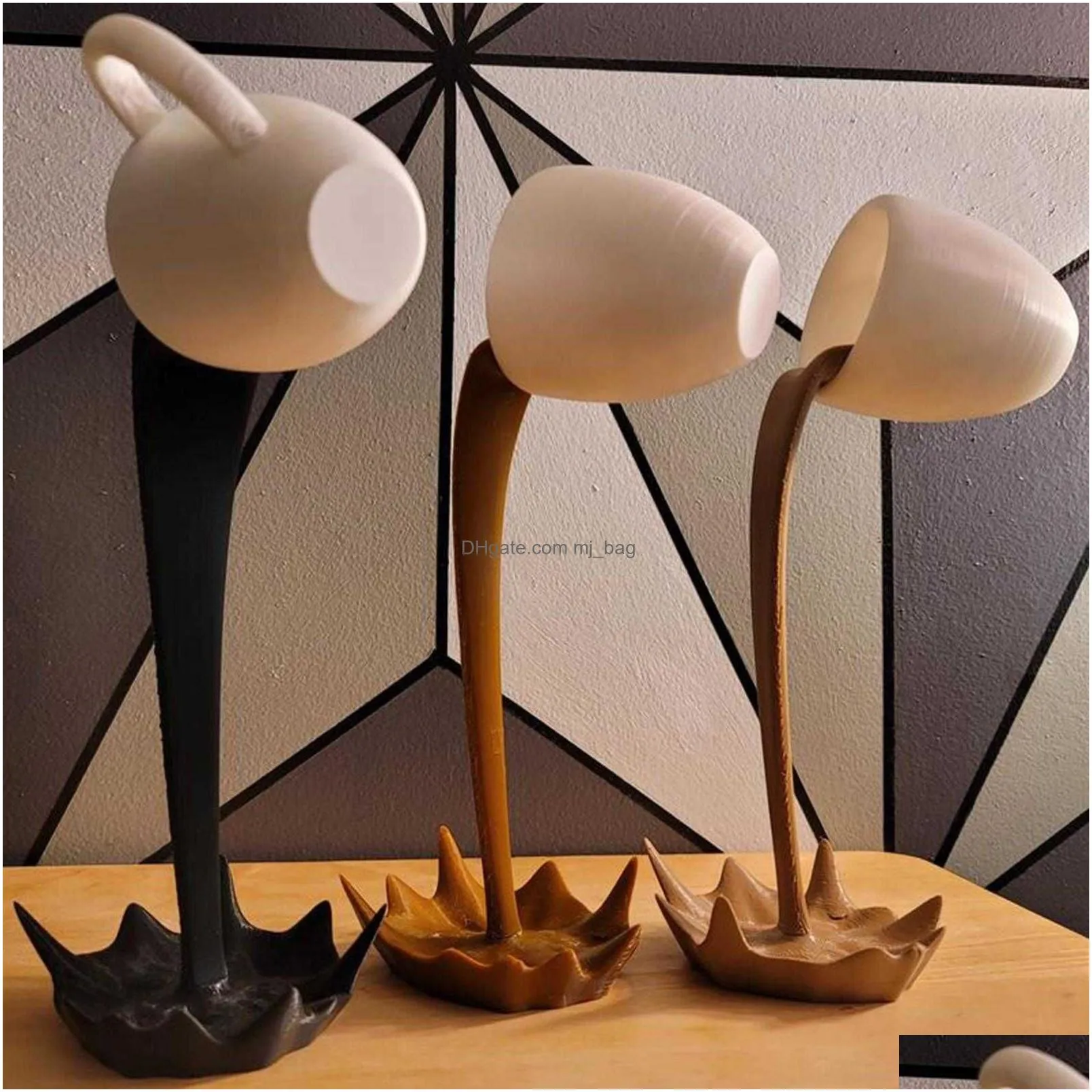 Decorative Objects & Figurines Floating Spilling Coffee Cup Scpture Kitchen Decoration Magic Pouring Splash Creative Desktop Decor Hom Dh6Oq