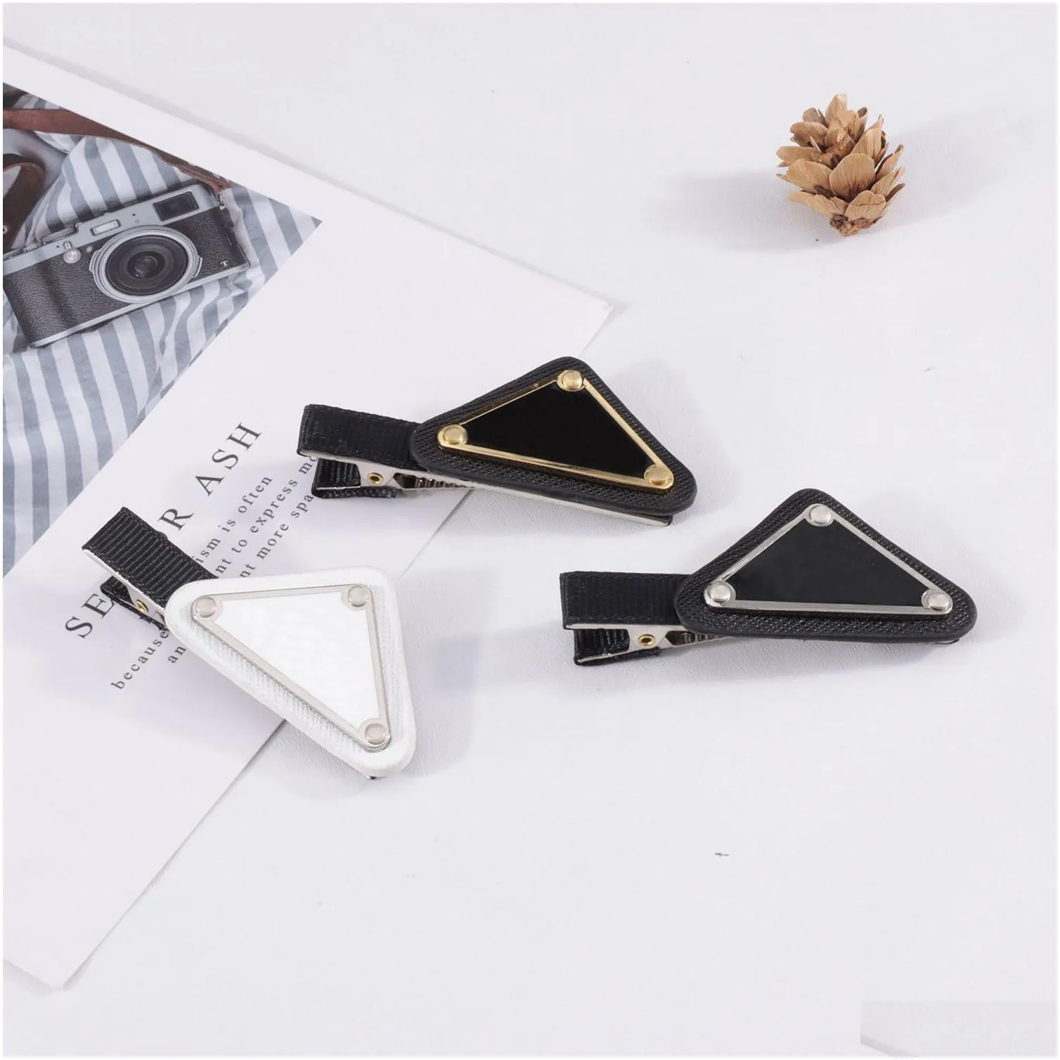 Letter Printing Hair Accessories 12 Styles Luxury Designer Triangle Outdoor Sports Breathable Hairclips Headwrap