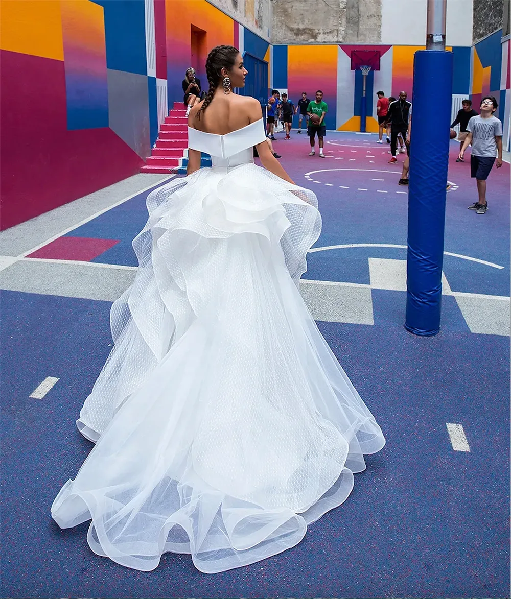 Stunning White Detachable Train Wedding Dresses Off Shoulder Cascading Ruffles Satin Wedding Gown Sweep Train Chapel Bridal Dress