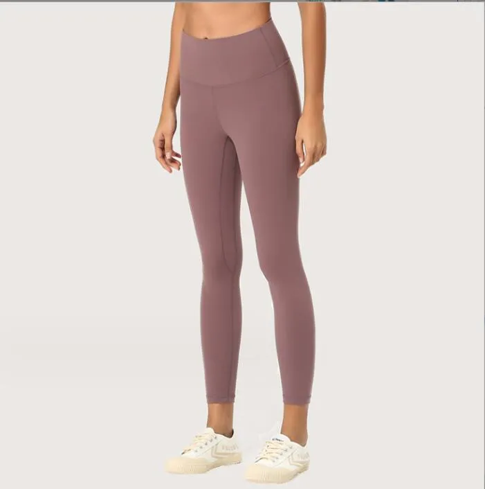new double-sided brushed yoga pants for women skin friendly and nude yoga cropped pants high waist and hip lifting yoga