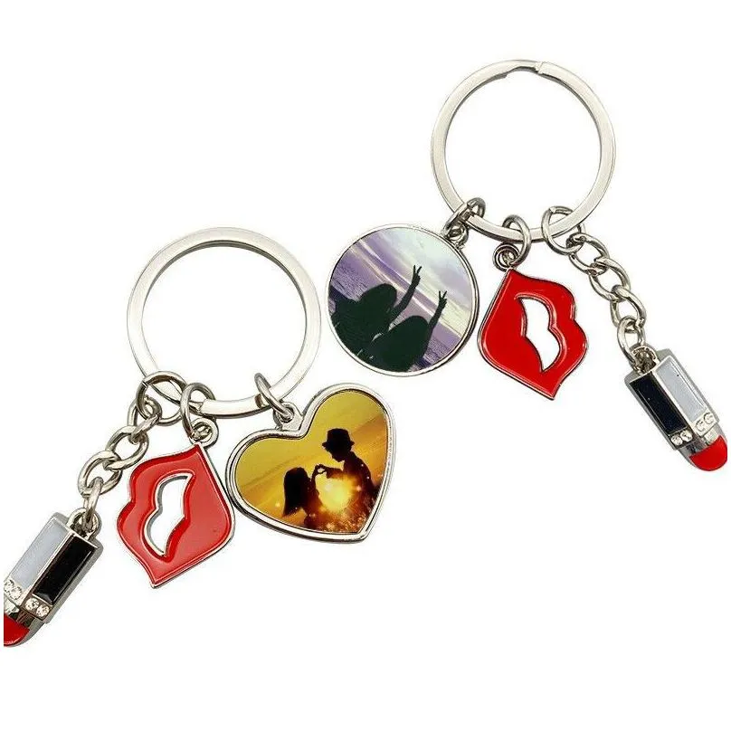 personalized red lips favor metal keychain sublimation lipstick keyring with diamond cosmetic decoration mini pendant fesival rra10891