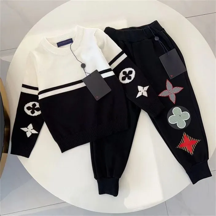 New autumn and winter designer sewing children`s pullover fashion casual sweater high quality children`s two-piece set Size 90cm-150cm