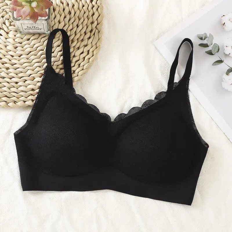 one piece no trace no underwire large size push-up anti-sag adjustable lace bra for women
