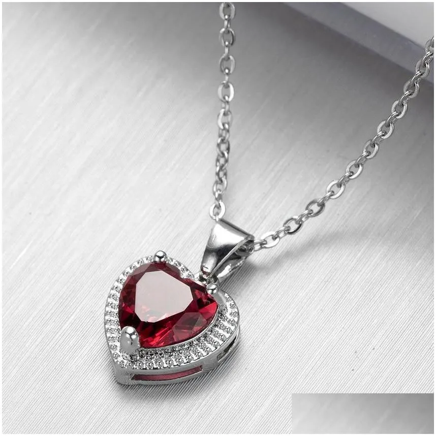 update red diamond heart pendant necklace stainelss steel chain women girls necklaces red green crystal fashion jewelry gift