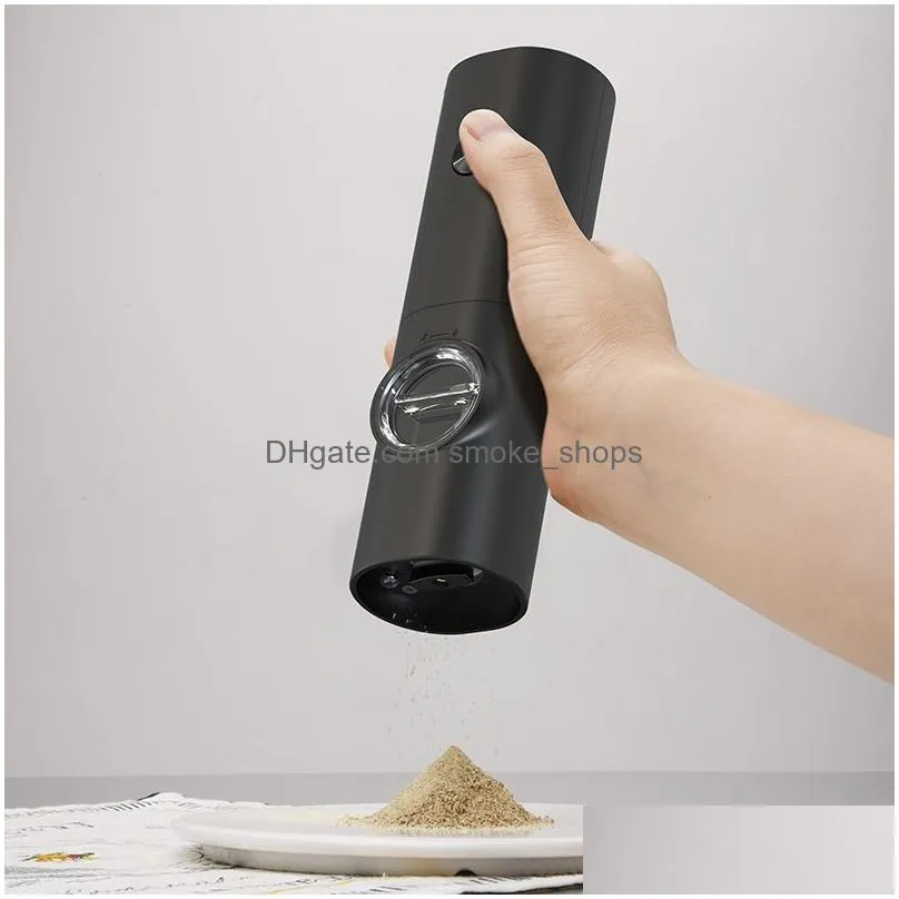 Electric Gravity Salt Pepper Grinder Auto Operation Coarseness Mill Grinders