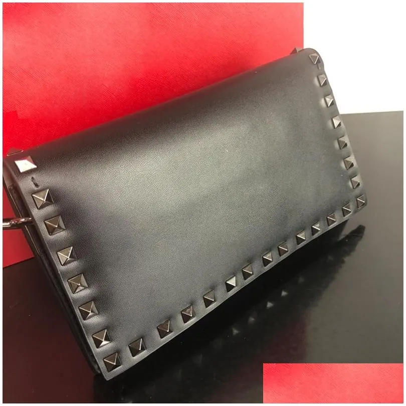 luxurys handbag women wallet designer shoulder bags fashion trend genuine leather rivet clutch bag messenger bags mini square bag purses rivet chains crossbody