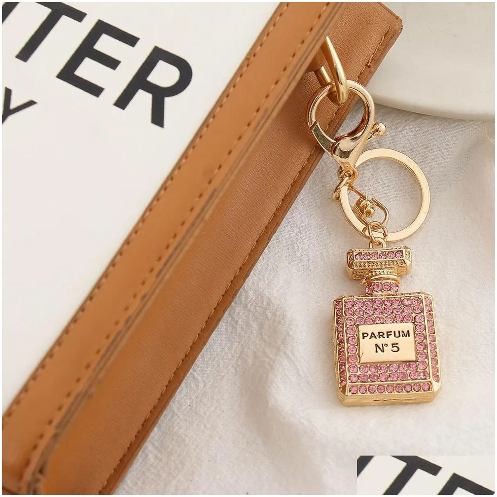 crystal perfume bottle keychains for women creative diamond bow metal key chain car bag pendant small gift jewelry accessories