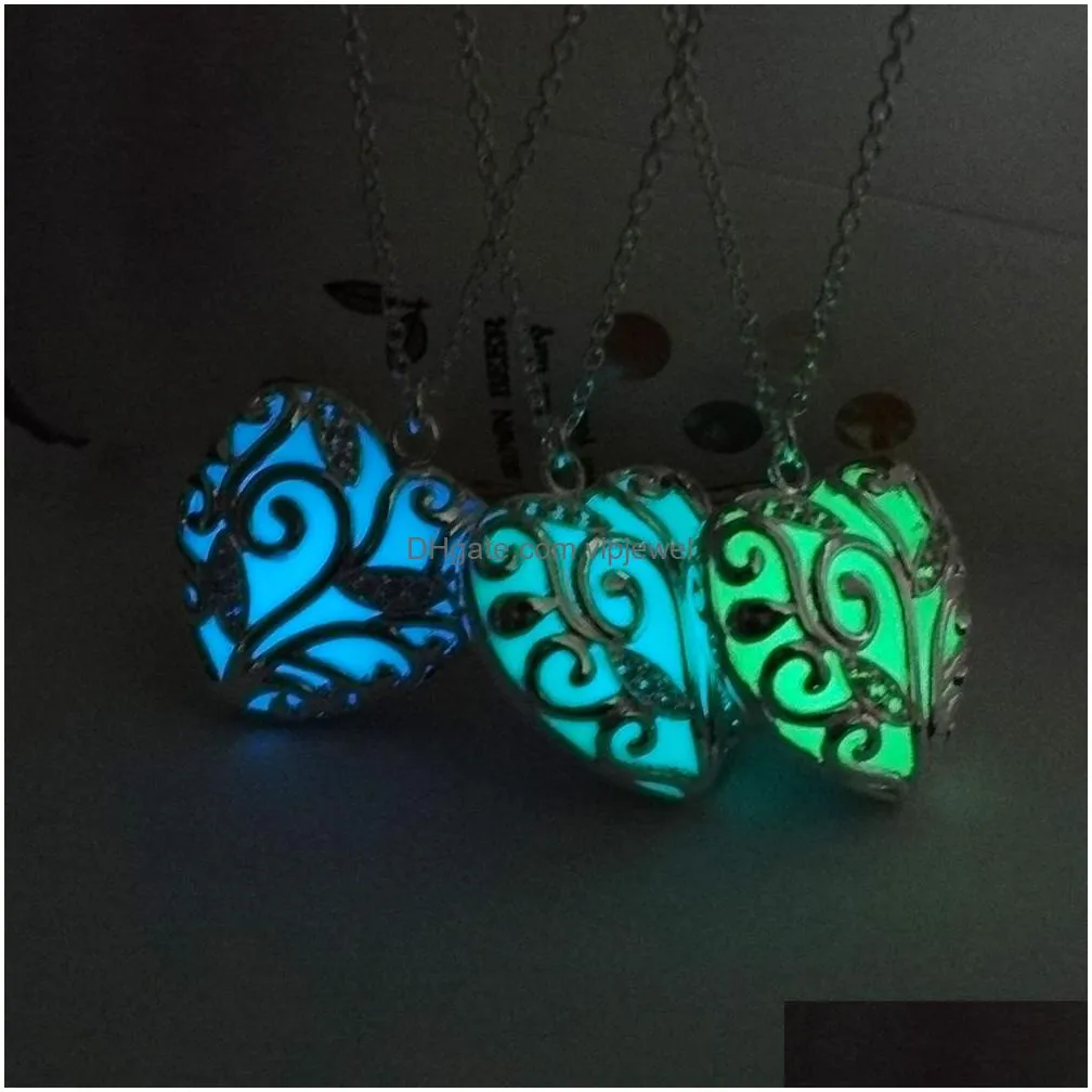 glow in the dark essentials necklace openwork flower heart aromatherapy oil diffuser lockets pendant necklaces for women fashion