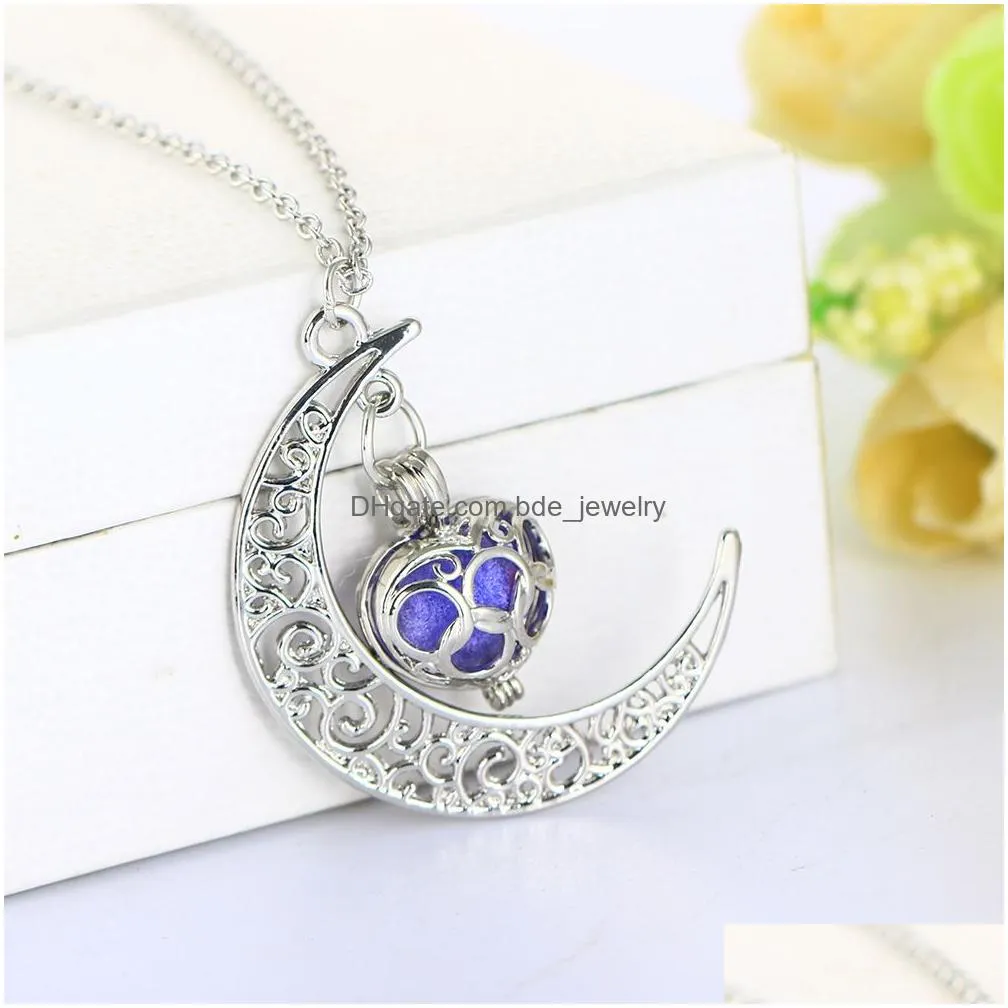  heart shape essential oil diffuser necklaces hollow floating aromatherapy locket pendant moon necklace for women fashion diy