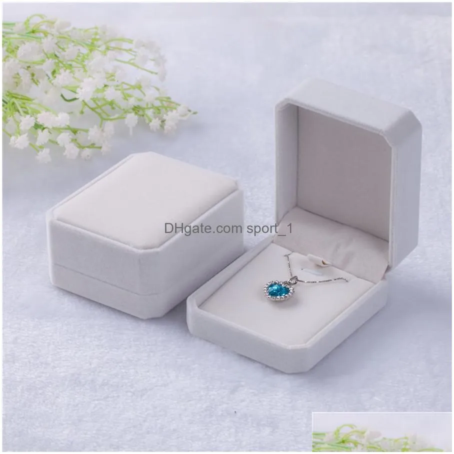 dhs velvet jewelry boxes for only pendant necklaces wedding jewelry cases gift packaging display in bulk