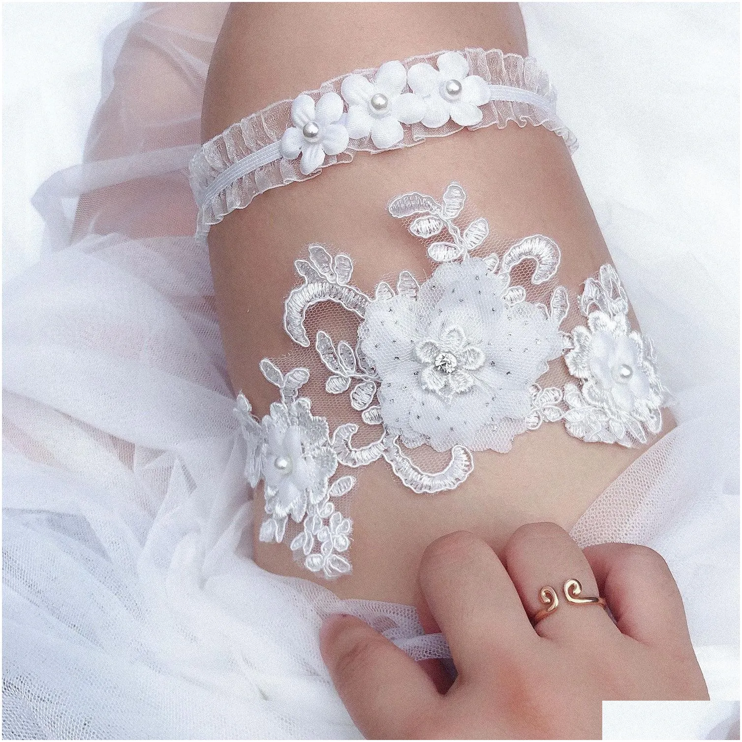 white lace flower bridal garters y rhinestones pearls wedding leg belt bridal romantic thigh garter ring for women bride accessories