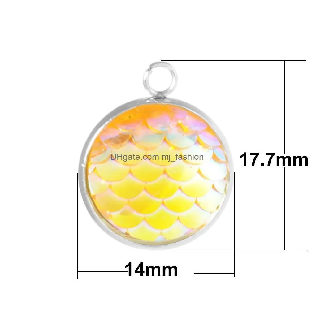 bulk stainless steel 14mm round mermaid scale pendant charm for fashion necklace bracelet earrings jewelry making