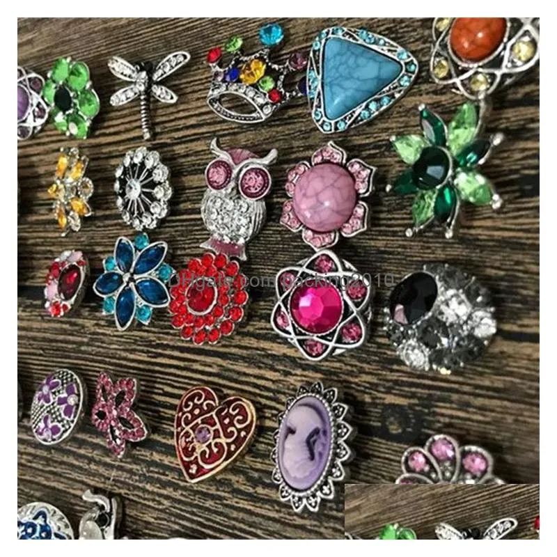 hot 50pcs/lot high quality mix many styles 18mm metal snap button charm rhinestone styles button rivca snaps jewelry noosa button 4647