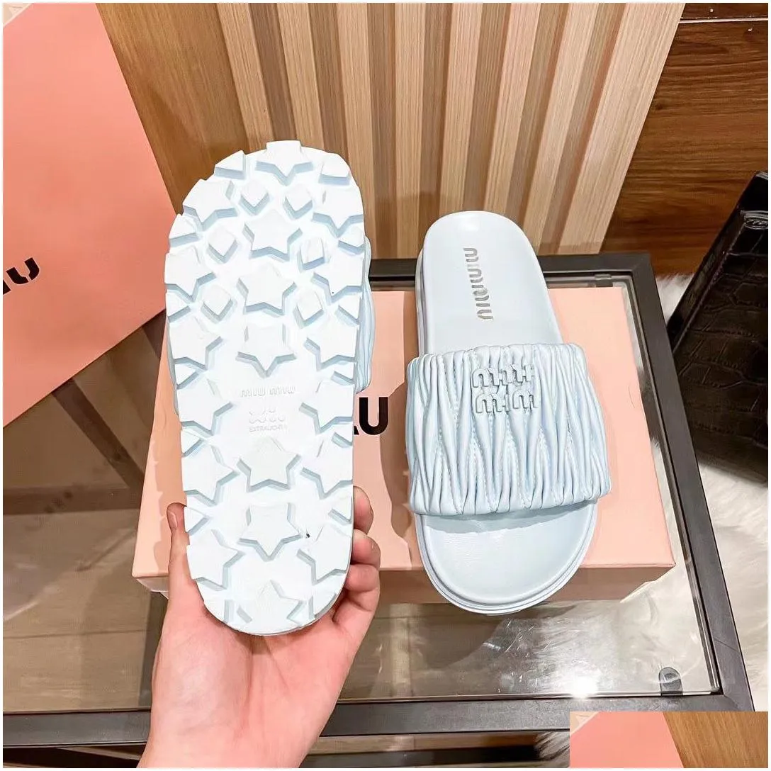 2023 2miu slippers women flat sandals matelasse slide shoes mm fashion top quality designer banquet summer leather sandals multicolor flat heel mule size