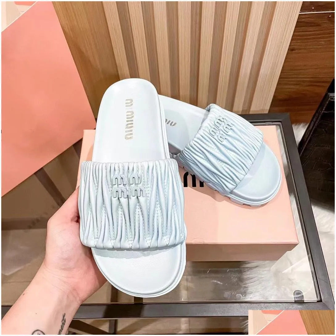 2023 2miu slippers women flat sandals matelasse slide shoes mm fashion top quality designer banquet summer leather sandals multicolor flat heel mule size