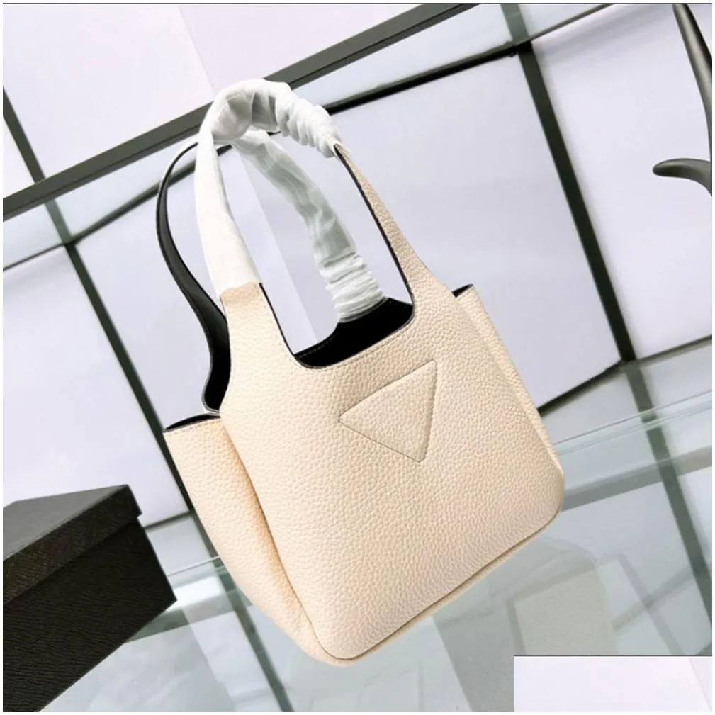the bucket bag women shoulder handbags the tote bags designer fashion famous cross body high quality with wholesale 004
