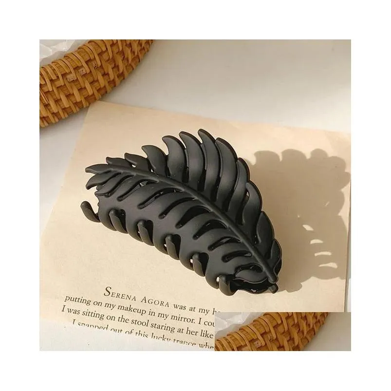 hair clips large leaf hair claw clip back head bathing girls for women hair hair headwear accessories shark plate clip