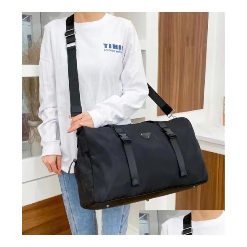  fashion high quality travel bags nylon handbags large capacity holdall carry on luggages duffel bags luxury men luggage gentleman