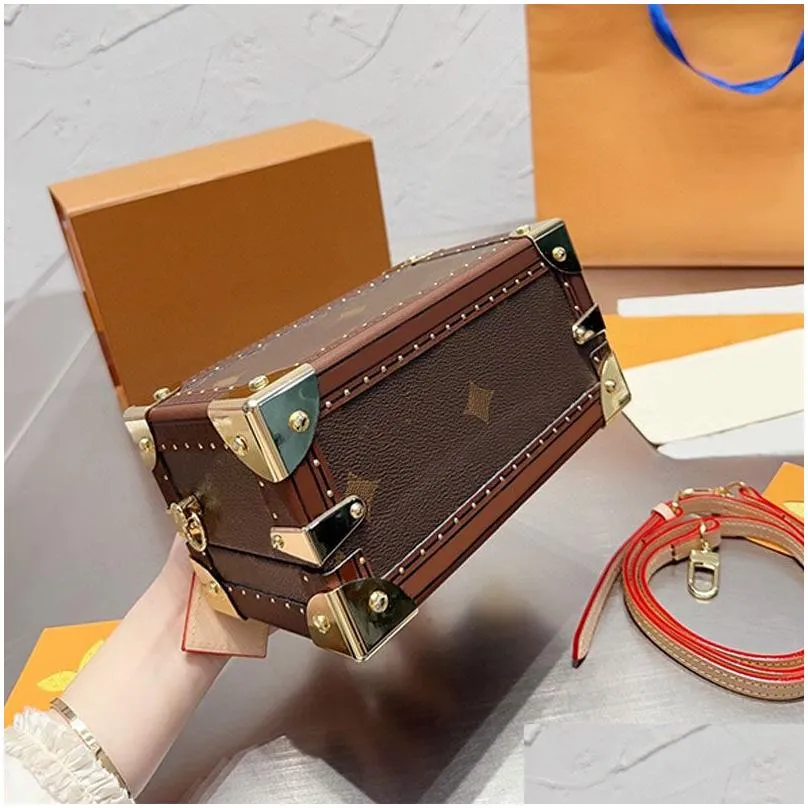 luxury famous designers trunk box shoulder bags wallets mini soft canvas magnetic buckle closure old flowers letters satchel handbags fold over bag camera