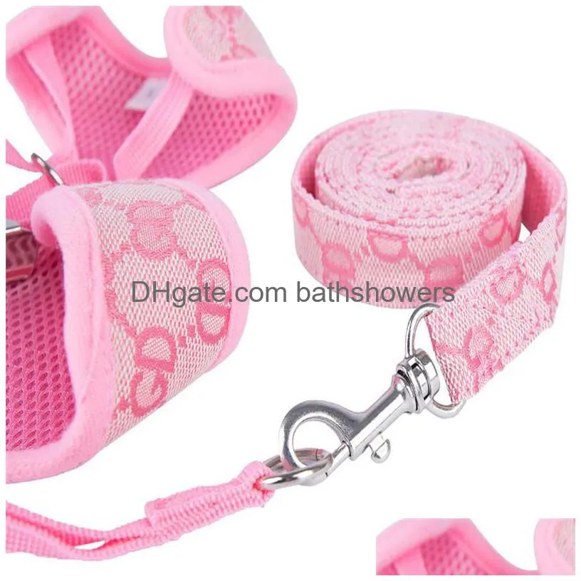 classic letter pattern dog apparel high quality fashion pet clothing leashes spring vest