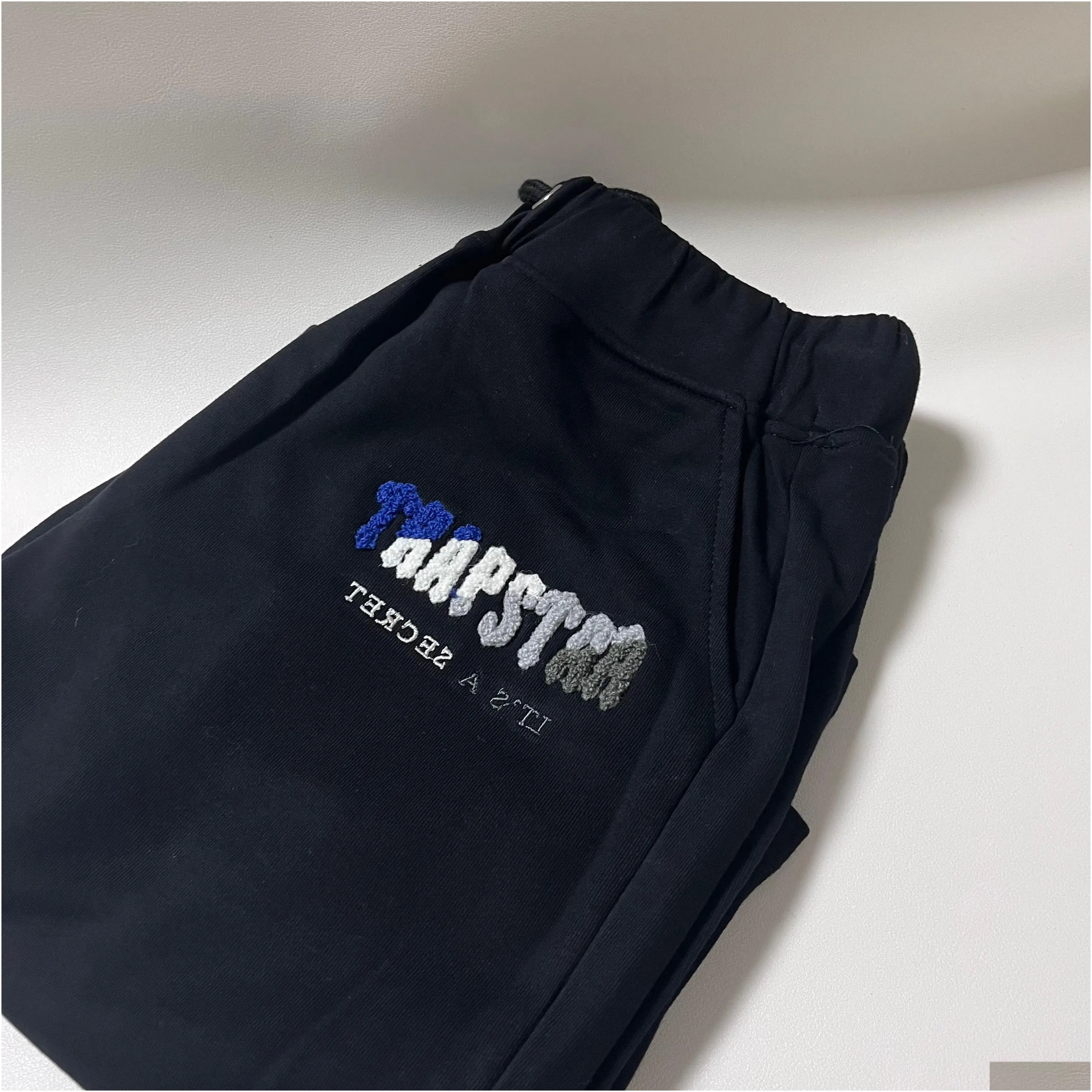 trapstar hoodie shorts t-shirts embroidery plush sweater fashion clothing matching drawstring trousers size s-xl with dust opp bag