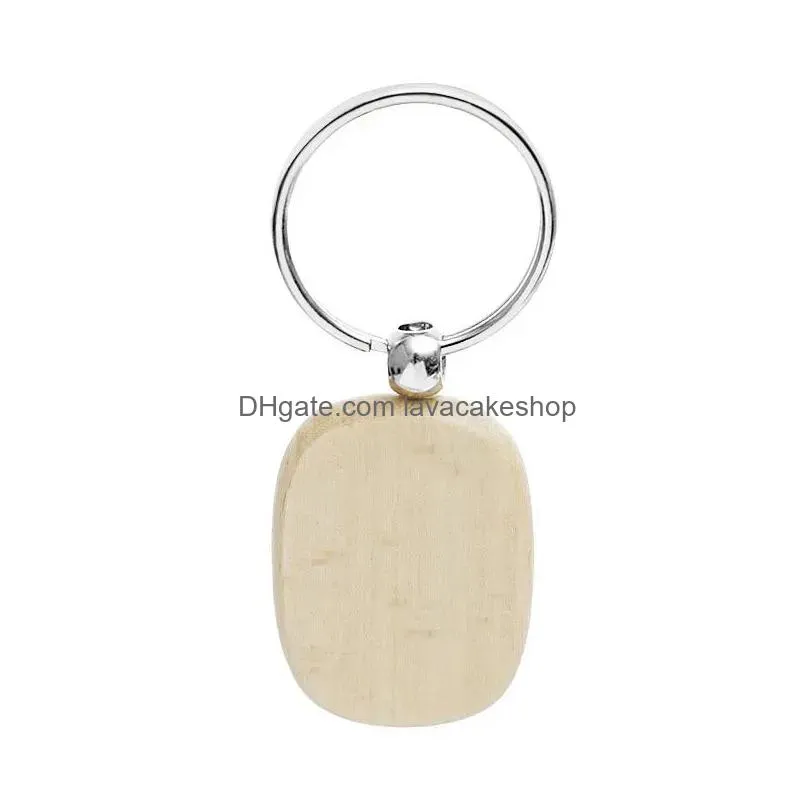 promotional handicrafts party favor souvenir plain diy blank beech wood pendant key chain keychain with key ring 2023