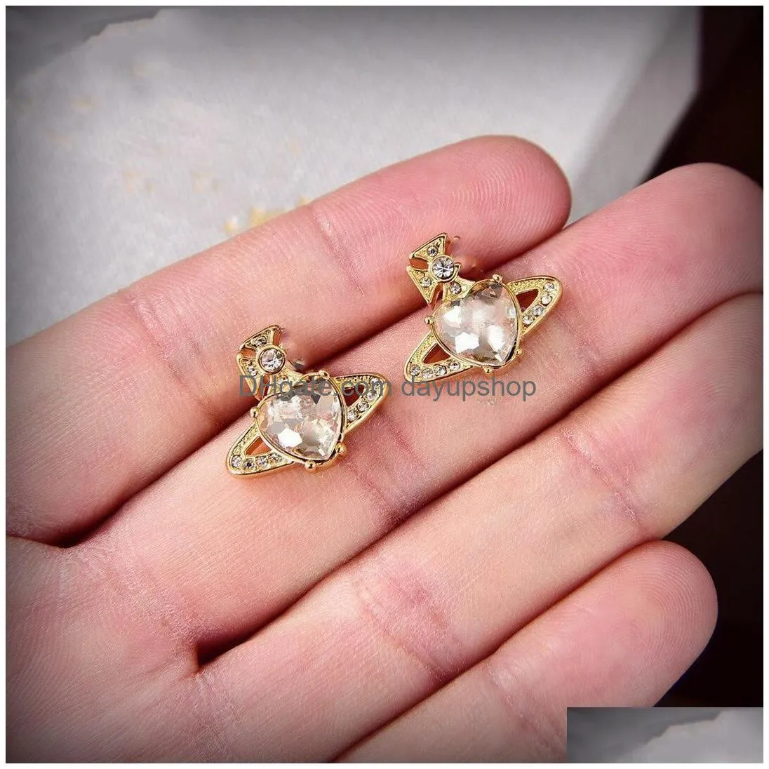 fashion designer brand stud earring for woman letter vivian diamond pearl gold hoop earing westwood women trend saturn earrings