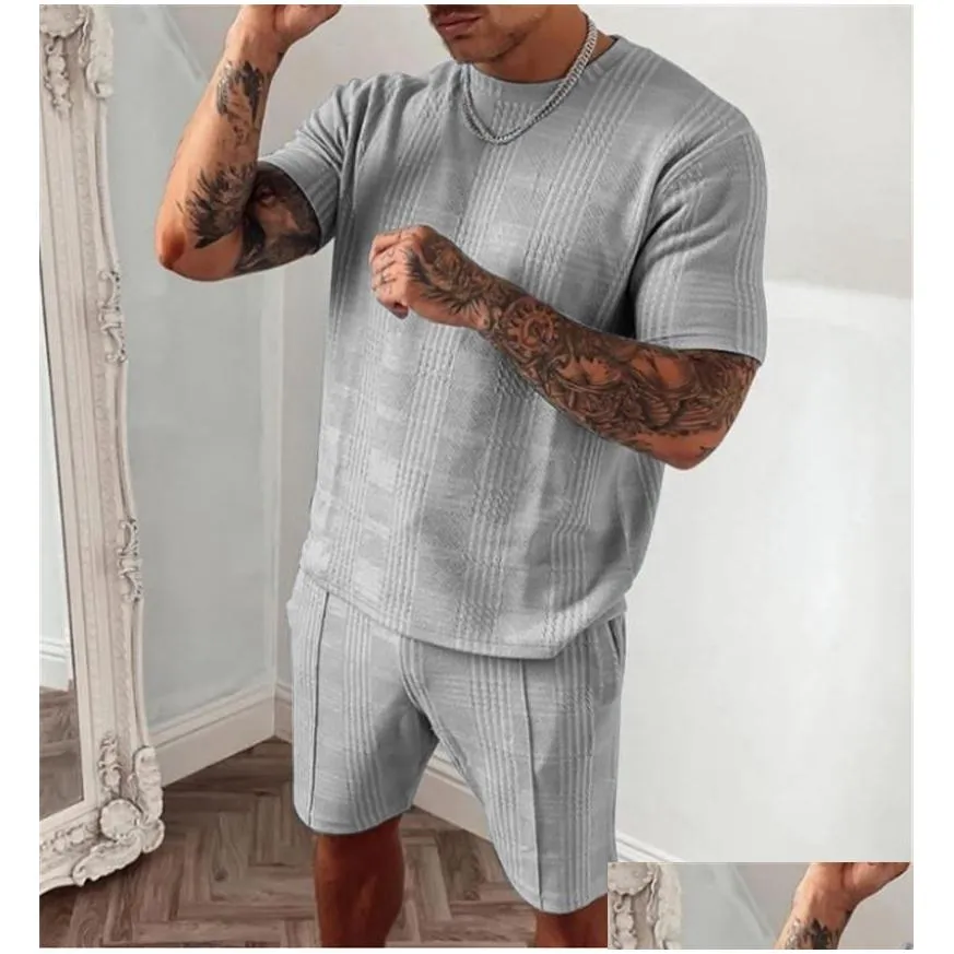 mens tracksuits 2022 summer tracksuit men casual sports set solid color plaid short sleeved shorts sets mens fashion 2 piece