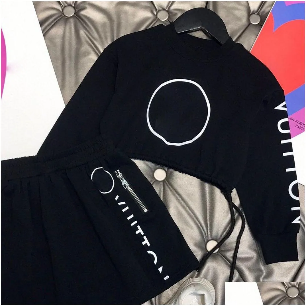  luxury designer fashion clothing sets girls cotton t shirt two piece top brand logo children puff sleeve dress shirts tshirt suits black white baby