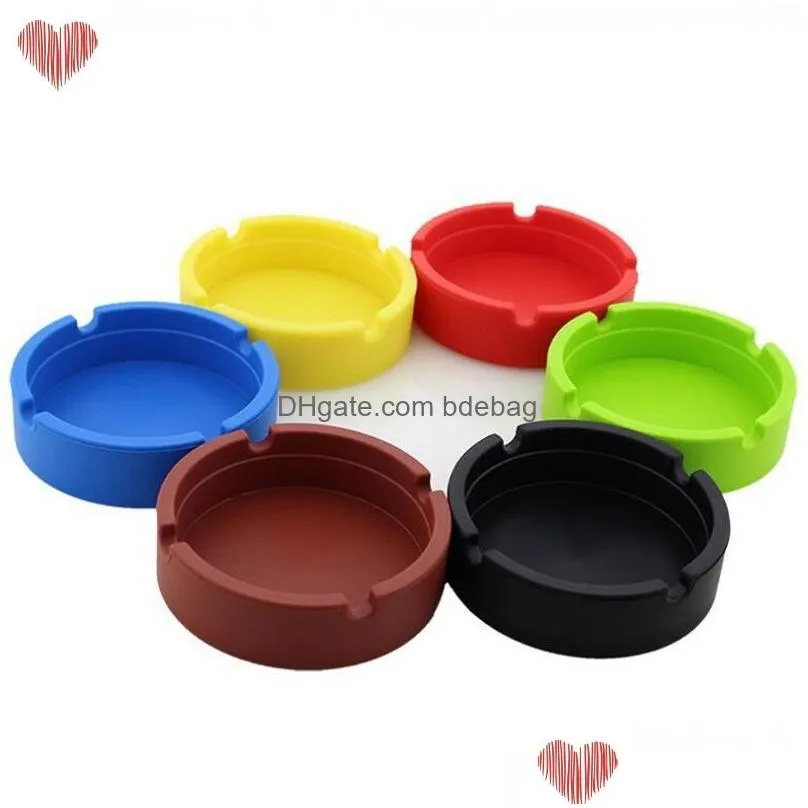 soft silicone ashtray portable anti-scalding cigarette holder round luminous mini ash tray home novelty crafts smoking accessori 31 n2